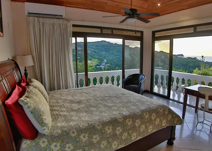 The Lighthouse Ocotal Villa *